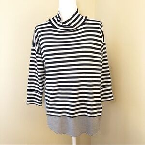 Loft Mixed Media Knit Black/White Top - Small